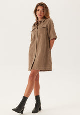 VM Fenja Manchester klänning