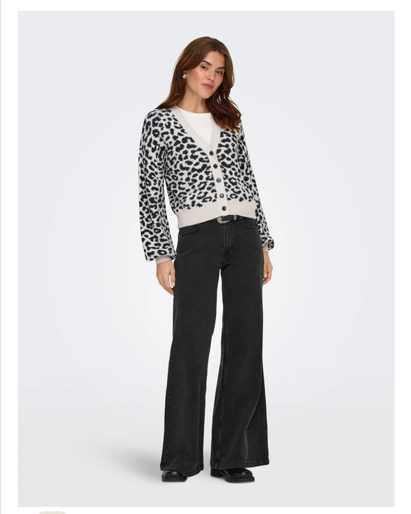 Lorraine cardigan        animal leo