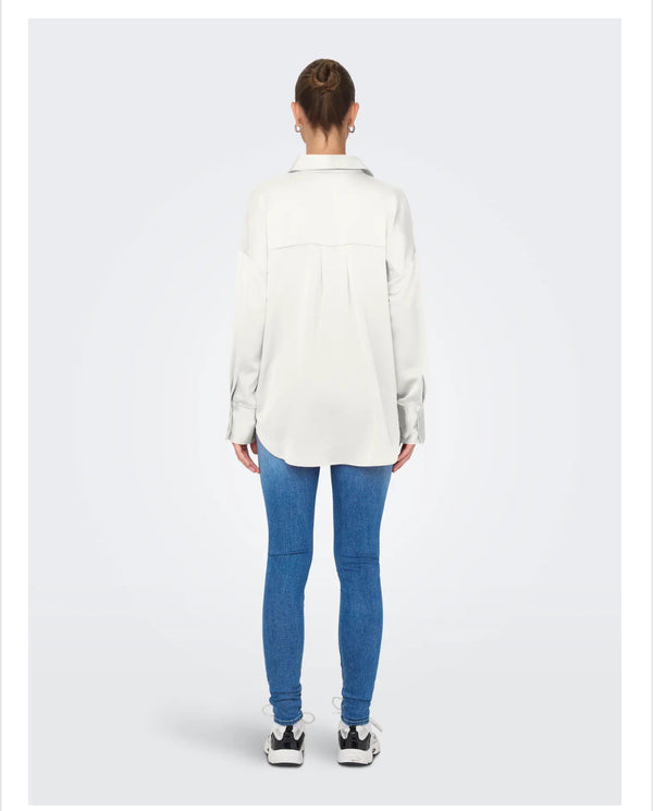 ONLMARTA L/S OVERSIZE SATIN SHIRT WVN